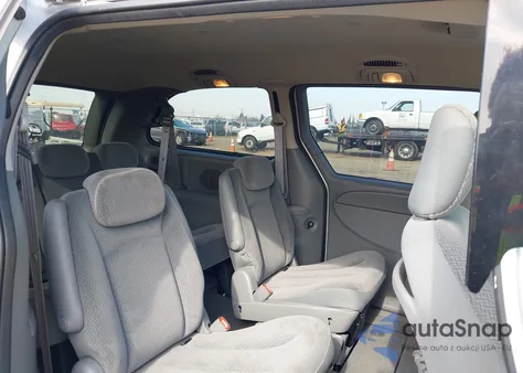 2005 Dodge Grand Caravan Sxt z USA, uszkodzony, nr VIN 2D4GP44LX5R193604